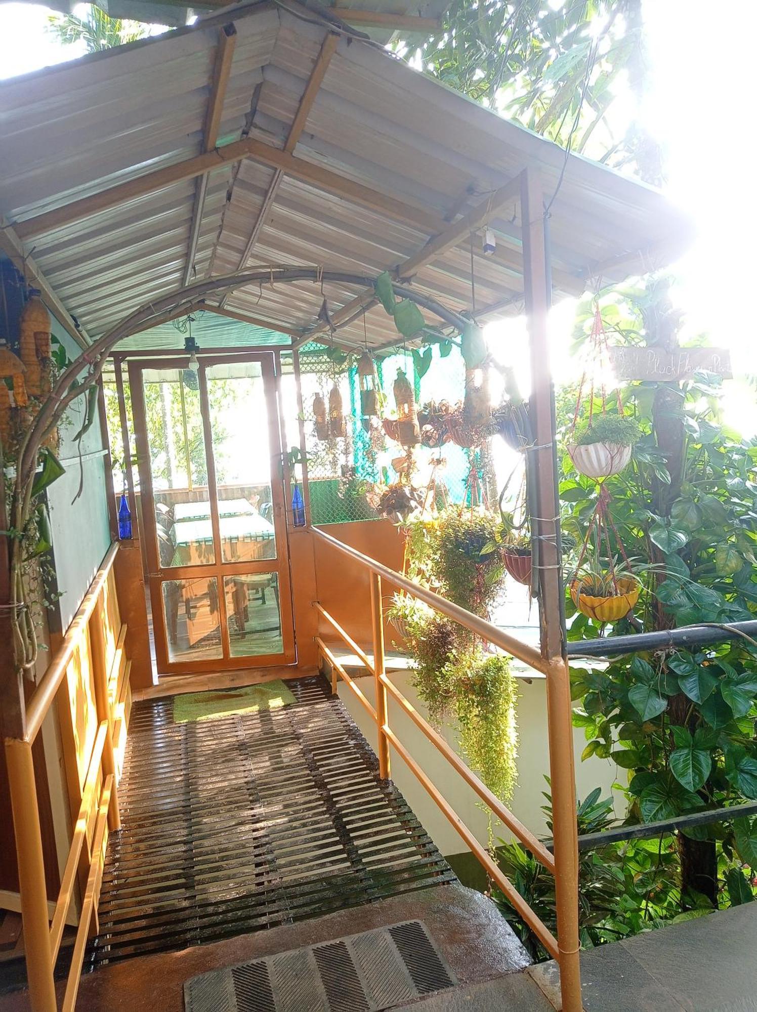 Munnar Home Stay Teadrops Plantation Villa Екстериор снимка